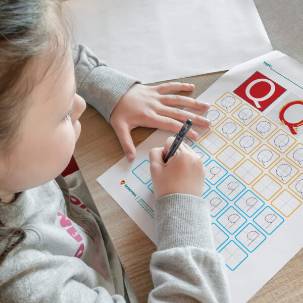 Letter Q Tracing worksheet