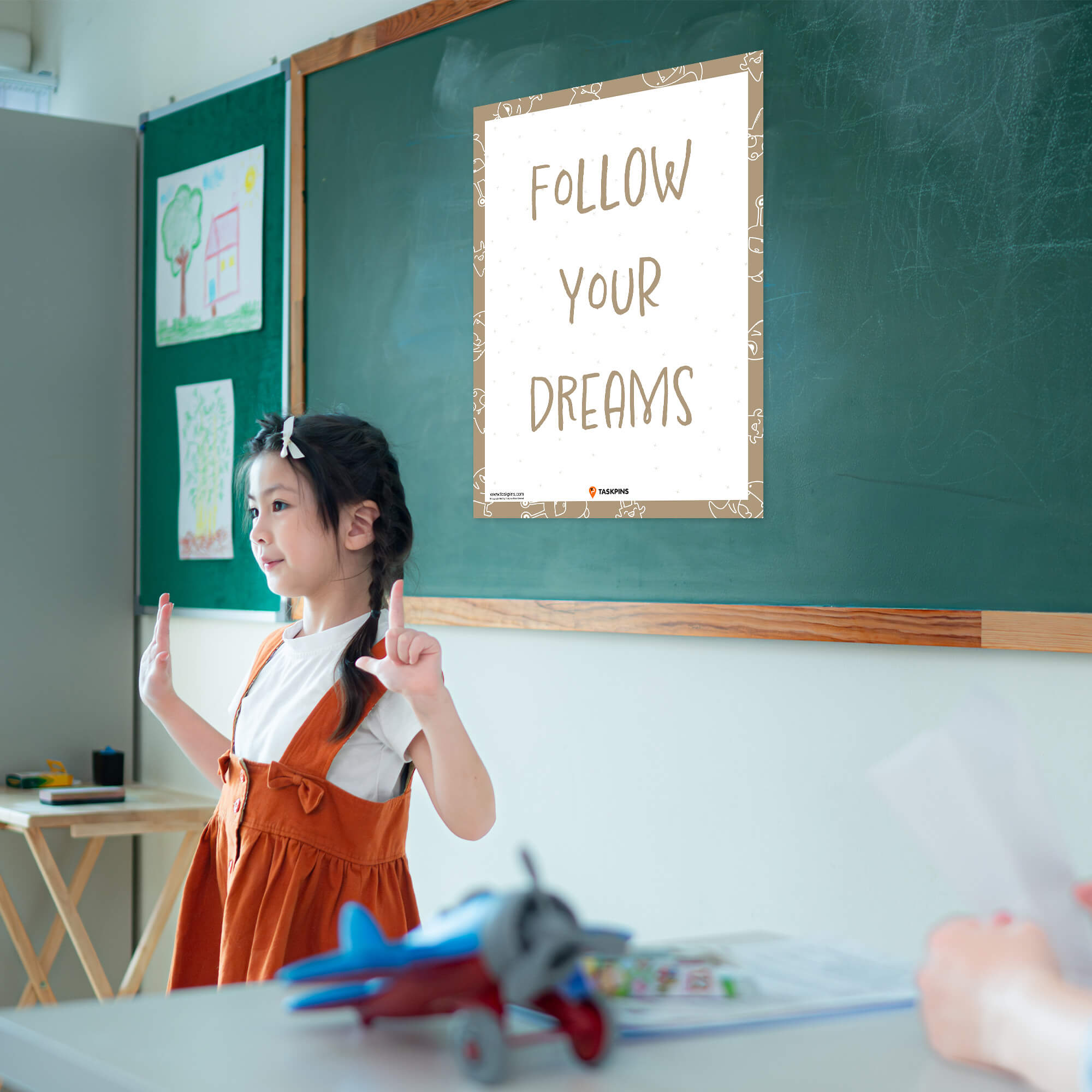 inspiring Follow Your Dreams print